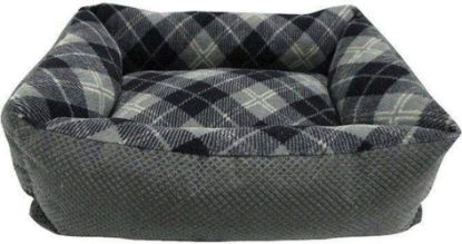 Picture of Aspen Pet 84900 TARTAN PLAID CUDDLER BED (PK-15-EA)