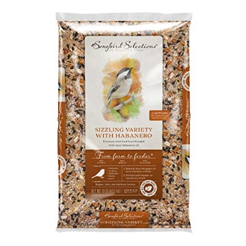 Picture of SONGBIRD SELECTIONS 13637 Global Harvest Foods+Songbird+Selections+Chickadee+and+Nuthatch+Bird+Seed+Striped+Sunflower+Seed+-+Case+of%3a+1%3b (EA)